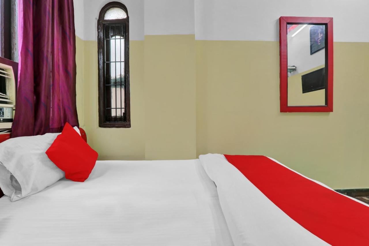 Oyo 82407 K Shree Guest House Варанаси Экстерьер фото